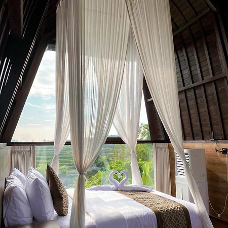 בנדונג Tori Klumpu, 3 Bedroom Artistic Villa, Dual Views Near Ubud מראה חיצוני תמונה