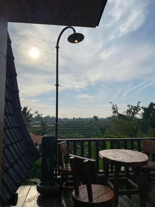 בנדונג Tori Klumpu, 3 Bedroom Artistic Villa, Dual Views Near Ubud מראה חיצוני תמונה