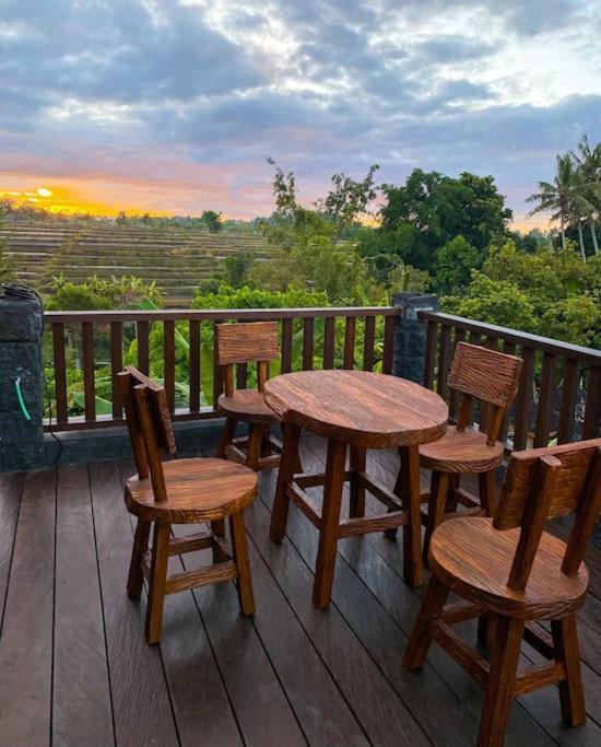 בנדונג Tori Klumpu, 3 Bedroom Artistic Villa, Dual Views Near Ubud מראה חיצוני תמונה