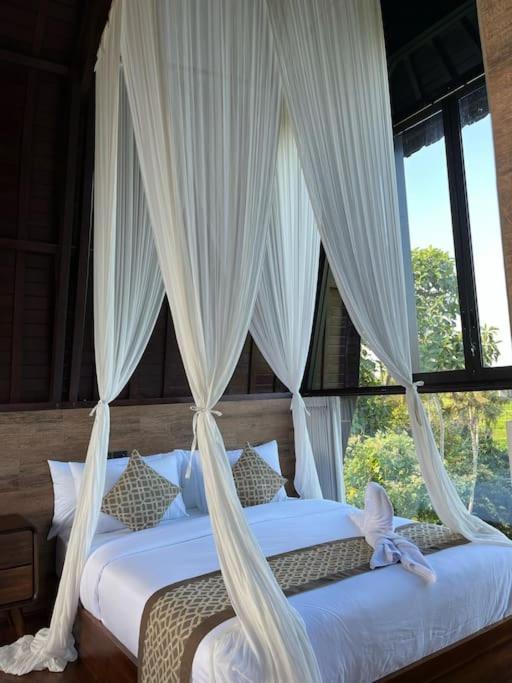 בנדונג Tori Klumpu, 3 Bedroom Artistic Villa, Dual Views Near Ubud מראה חיצוני תמונה